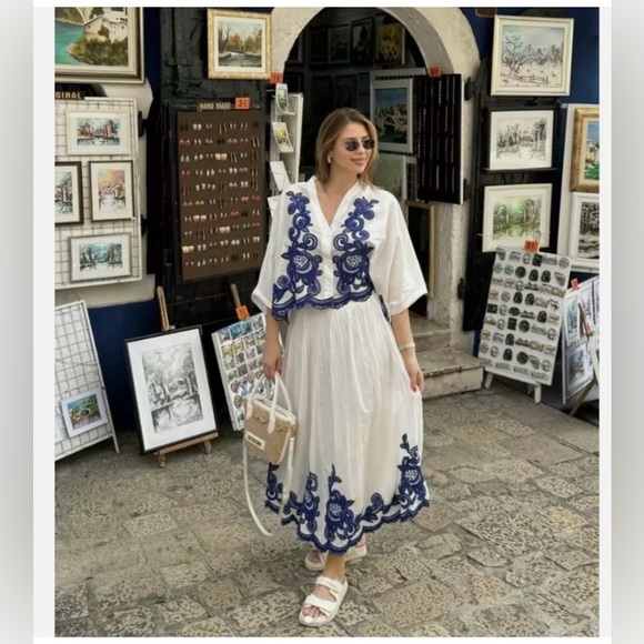 ZARA…contrast embroidered skirt ZW COLLECTION - Picture 10 of 13